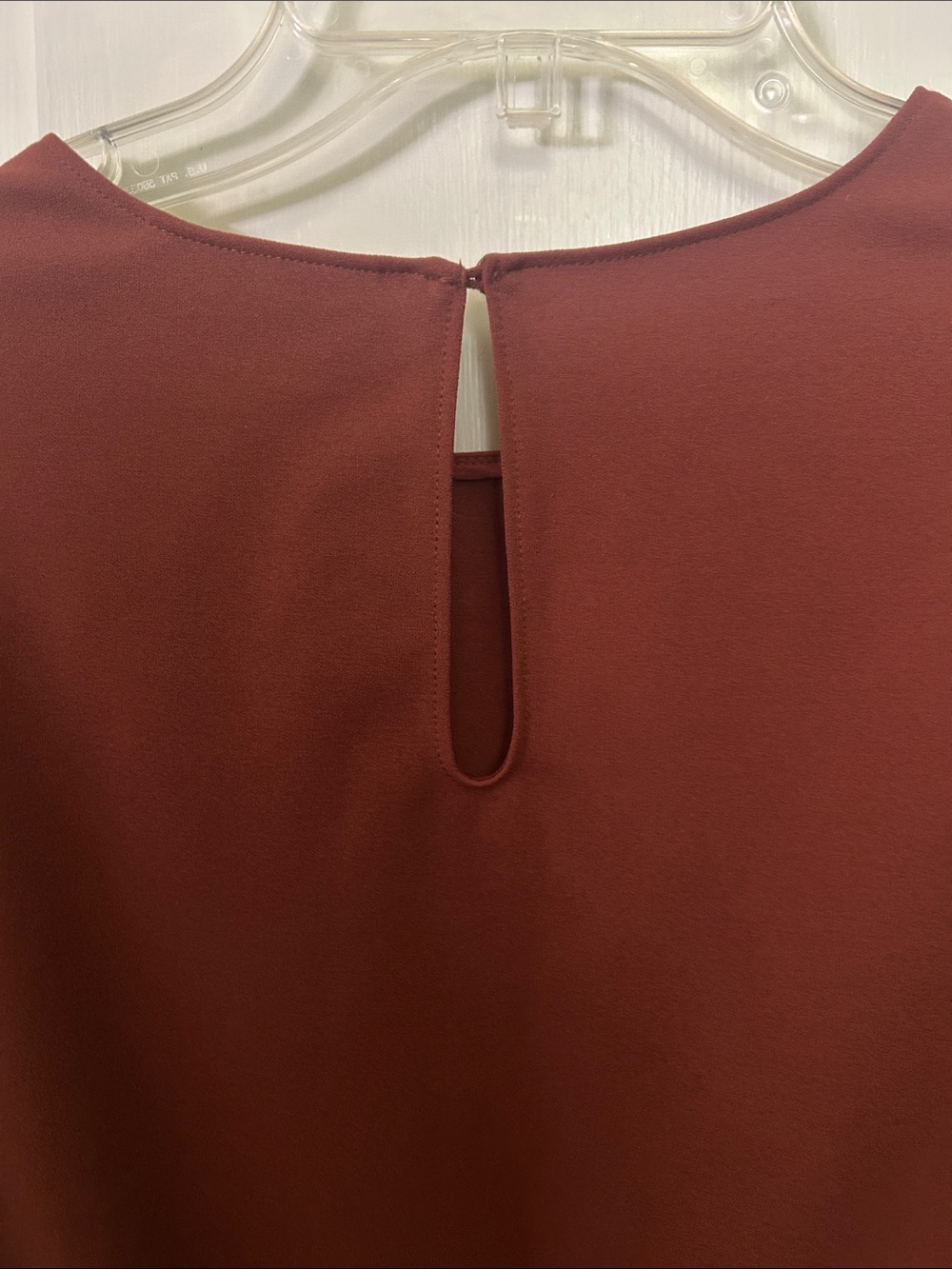 MELLODAY Rust Peplum Top - Picture 4 of 9